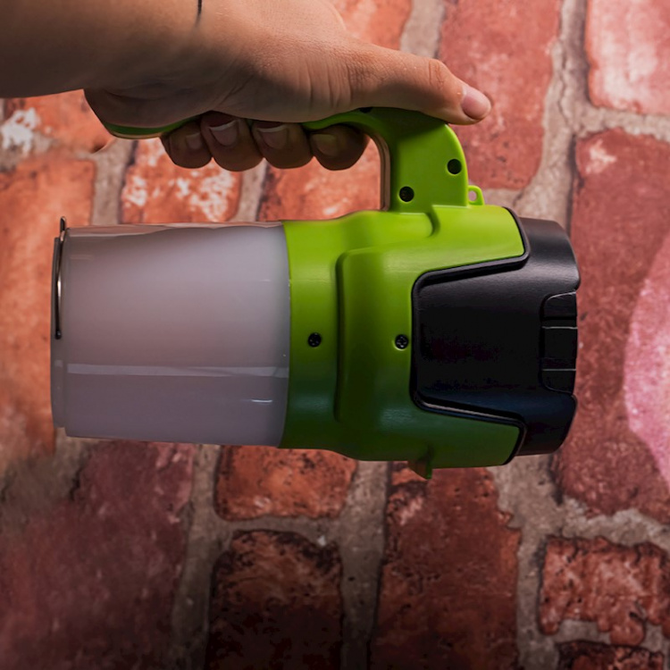 Forever Light CAMPING - LED zaklamp en lantaarn 2-in-1, 1200mAh, 450lm Forever Light CAMPING - LED zaklamp en lantaarn 2-in-1, 1200mAh, 450lm