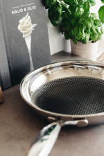 Heirol Pro Steelsafe -stekpanna, rostfritt stål + non-stick-beläggning, 24 cm. Heirol Pro Steelsafe -stekpanna, rostfritt stål + non-stick-beläggning, 24 cm.