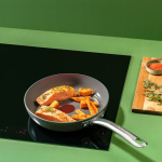 Tefal (RE)NEW+ - stekpanna, 24 cm, keramisk beläggning, grå Tefal (RE)NEW+ - stekpanna, 24 cm, keramisk beläggning, grå