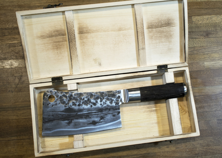 Satake Kuro Chopper köttyxa, 18 cm