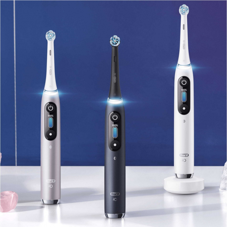 Oral B iO Series 9 - elektrisk tandborste, vit