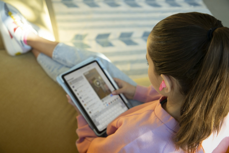 Belkin Soundform Nano - Hörlurar för barn, rosa