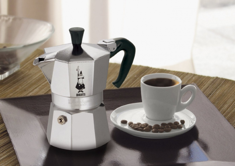 Bialetti Moka Express coffee pot, 12 cups