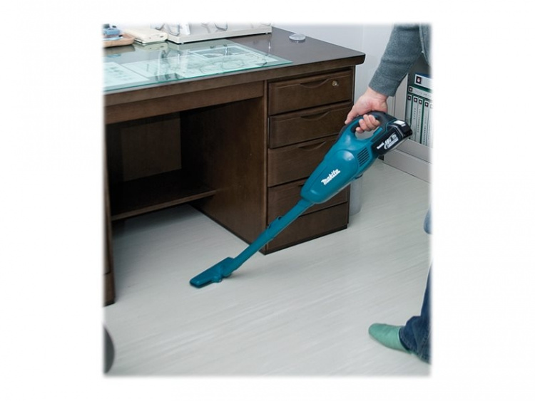 Makita DCL182ZB Dammsugarstav 30W Makita DCL182ZB Dammsugarstav 30W