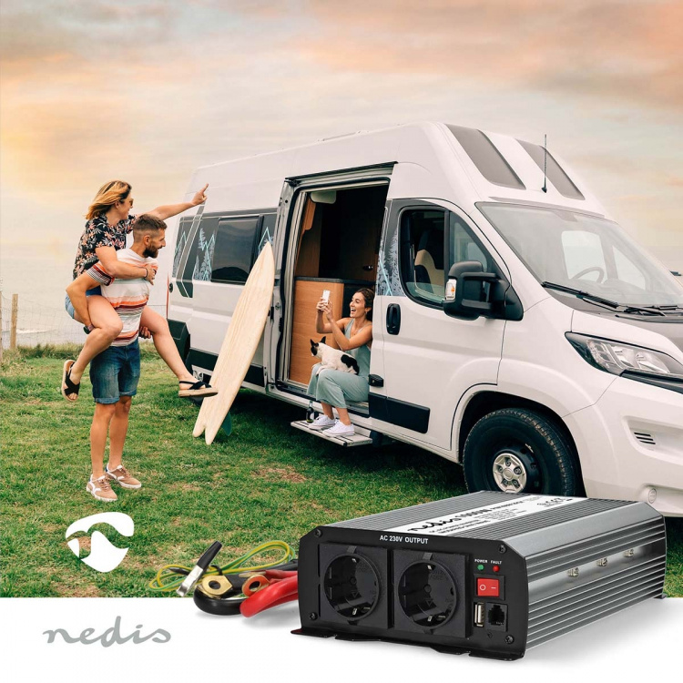 Nedis Omvormer Pure Sinusgolf | Ingangsvoltage: 12 V DC | Apparaat stroomoutput: Type F (CEE 7/3) / USB-A / 1x USB-C™ | 230 V AC 50 Hz | 1000 W | Piekvermogen: 2000 W | Screw Terminal | Zuivere Sinusgolf | Zekering | Zwart