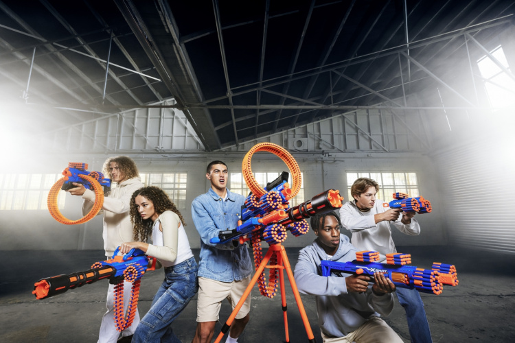 X-Shot Insanity Gemotoriseerd Rage Fire Gatlin Pistool met statief - schuimpistool