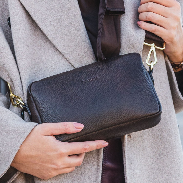 Aarni Crossbody Tas, zwart, gouden rits