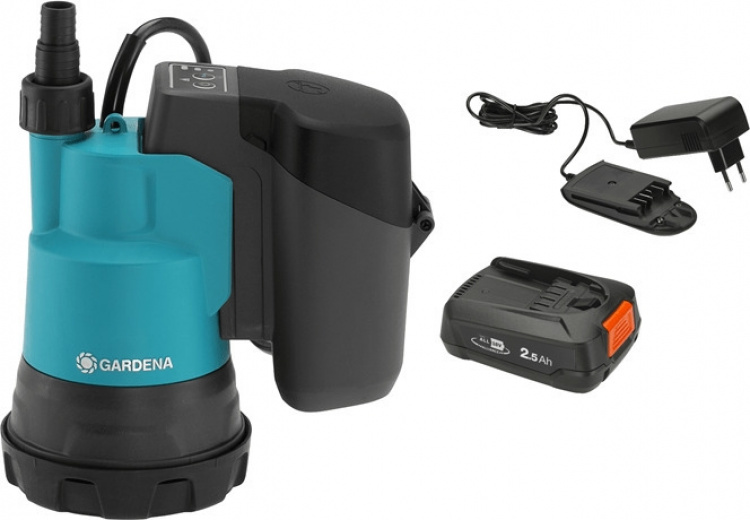 GARDENA Dompelpomp 2000/2 18V P4A voor schoon water, accu en oplader GARDENA Dompelpomp 2000/2 18V P4A voor schoon water, accu en oplader