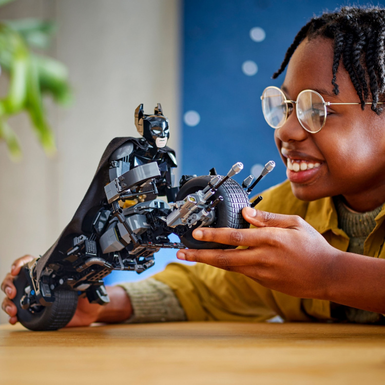 LEGO Super Heroes DC 76273 - Bouwbaar Batman™ figuur en Batpod wiel