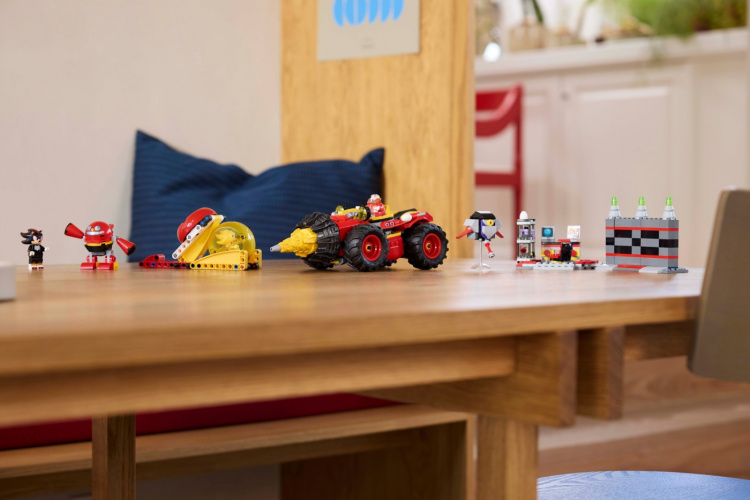 LEGO Sonic 76999 - Super Sonic vs. Egg Drillster