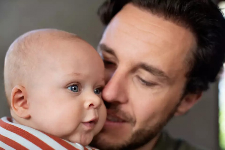 Philips Avent SCY673/81 Natural Response AirFree-babyfles, 260 ml, olifant