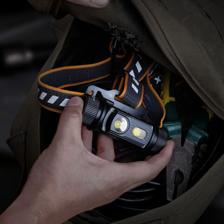 Fenix HM70R hoofdlamp