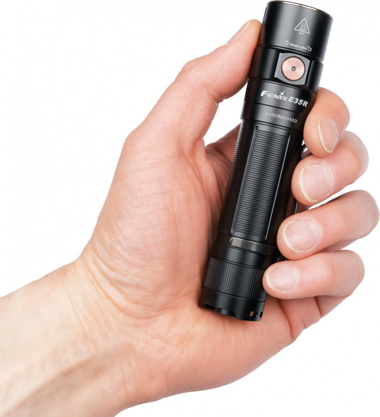 Fenix E35R zaklamp
