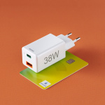 Hama Miniladdare USB-C + USB-A Qualcomm 3.0 38W Vit Hama Miniladdare USB-C + USB-A Qualcomm 3.0 38W Vit