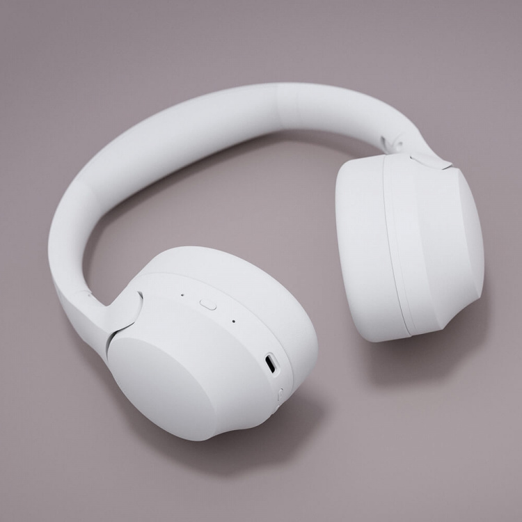 Happy Plugs Headphone Play Pro ANC Over-Ear Wireless White Happy Plugs Headphone Play Pro ANC Over-Ear Wireless White