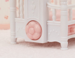 Sylvanian Families Babybedje met mobiel