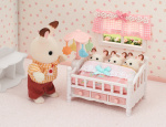 Sylvanian Families Babybedje met mobiel