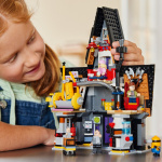 LEGO Minions 75583 - Huis van tante en Gru