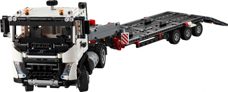 LEGO Technic 42175 - Volvo FMX vrachtwagen en EC230 elektrische graafmachine