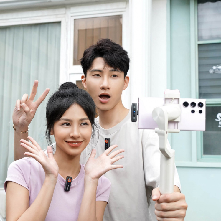 Hohem Mikrofon MIC-01 2TX 1RX Med Laddfodral USB-C