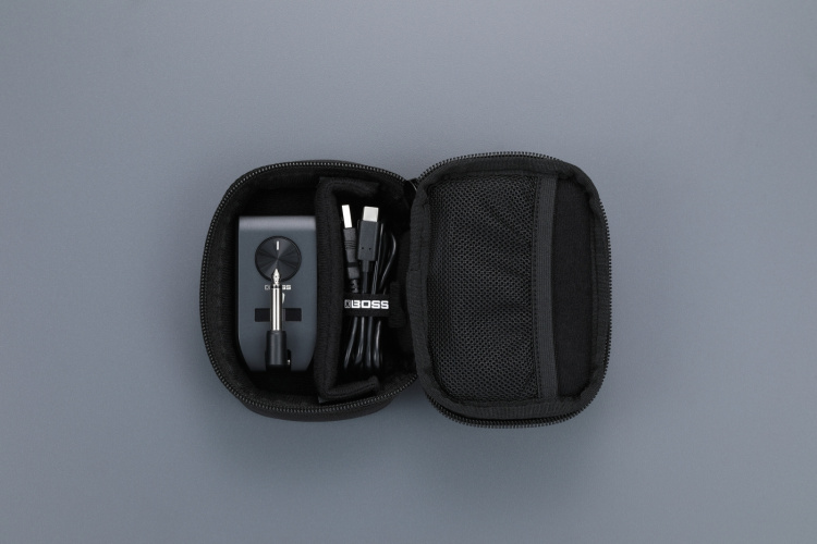 Boss CB-KTNGO draagtas