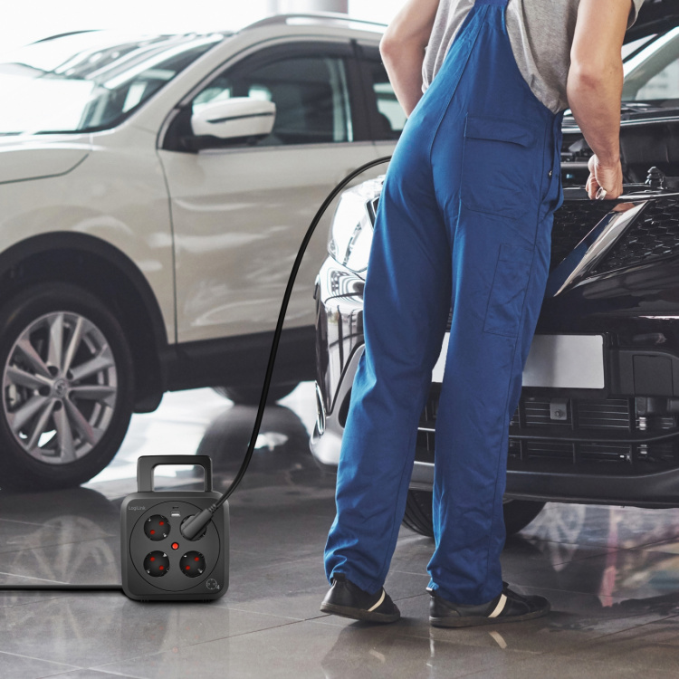 LogiLink Kabelvinda 5 meter 4 jordade uttag + USB-A/USB-C 20W IP20 LogiLink Kabelvinda 5 meter 4 jordade uttag + USB-A/USB-C 20W IP20