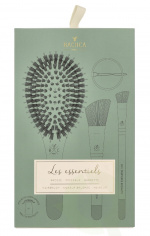 Bachca Paris Les Essentials Eucalyptus Hair Set 4 piece 1x Nylon Brush/1x Blush Brush/1x Contour Shader Brush/1x Round Hair Clip