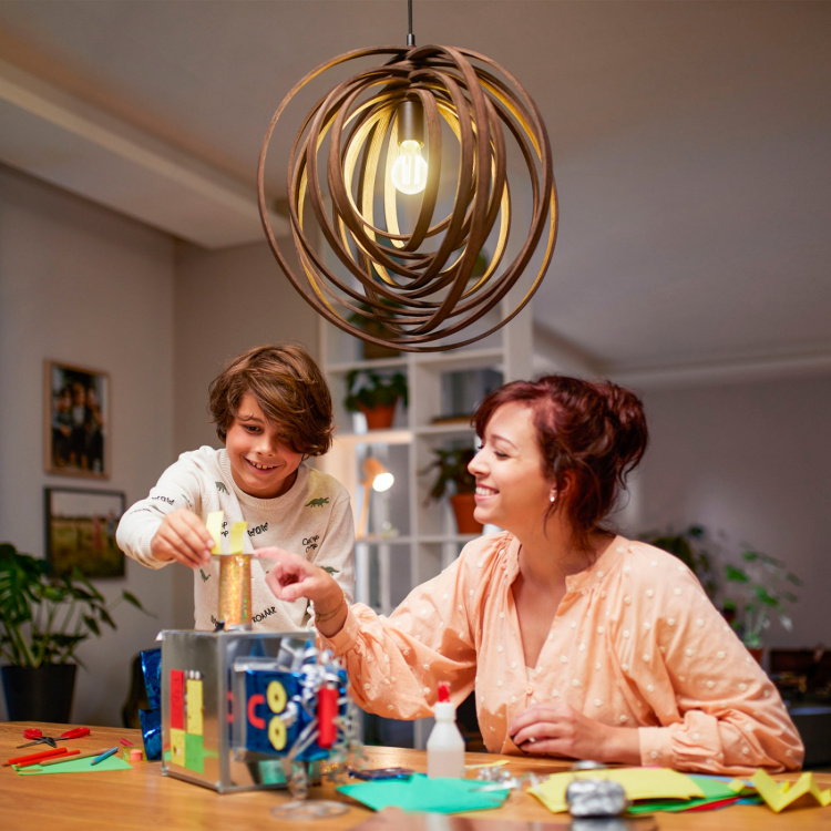 Philips LED E27 Normal A60 4W (60W) Klar 840lm Dimbar 2700K Energiklass A Philips LED E27 Normal A60 4W (60W) Klar 840lm Dimbar 2700K Energiklass A