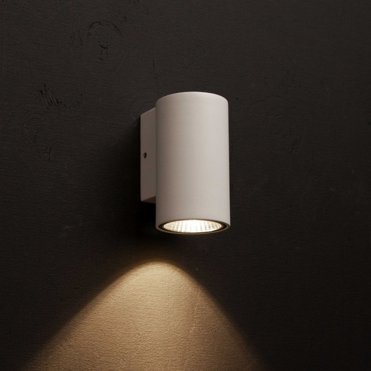 Llitt Erik I Väggarmatur LED IP65 3000K 2W 293lm Vit Llitt Erik I Väggarmatur LED IP65 3000K 2W 293lm Vit