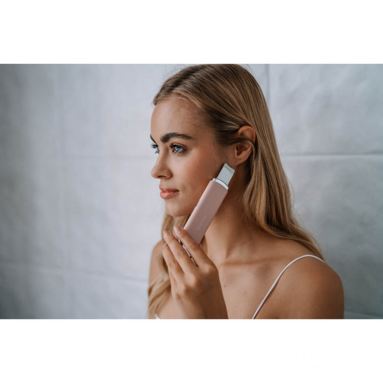 BEAUTIFLY Hudskrubb Scrub Slim Blush