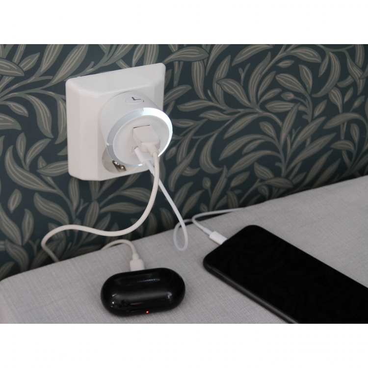 CAPiDi Säkerhetstimer USB A+C 1-4 3.4A Vit CAPiDi Säkerhetstimer USB A+C 1-4 3.4A Vit