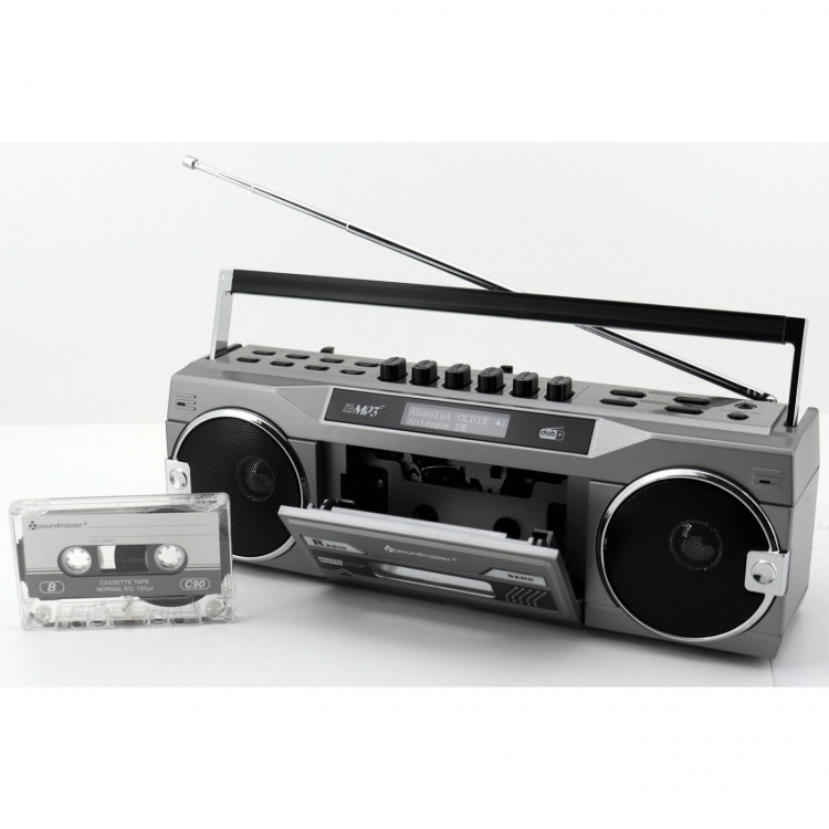 Soundmaster Retro kassettradio med Bluetooth Soundmaster Retro kassettradio med Bluetooth