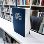 Mad Monkey Boeken kluis