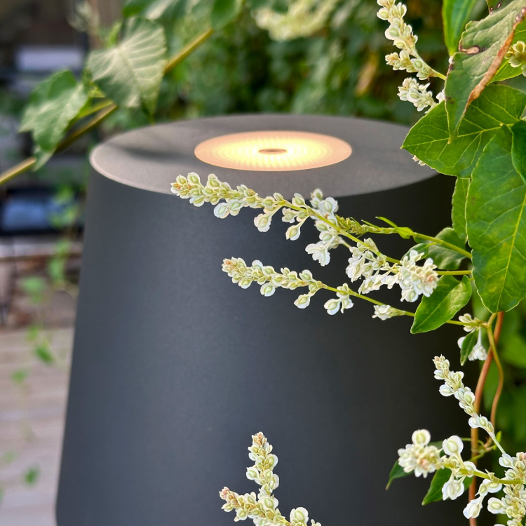 LightsOn Sofy Golvlampa Dimbar 8W 870lm Grå