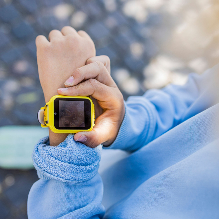 ACCUTIME Smart Watch Pokemon Gul ACCUTIME Smart Watch Pokemon Gul