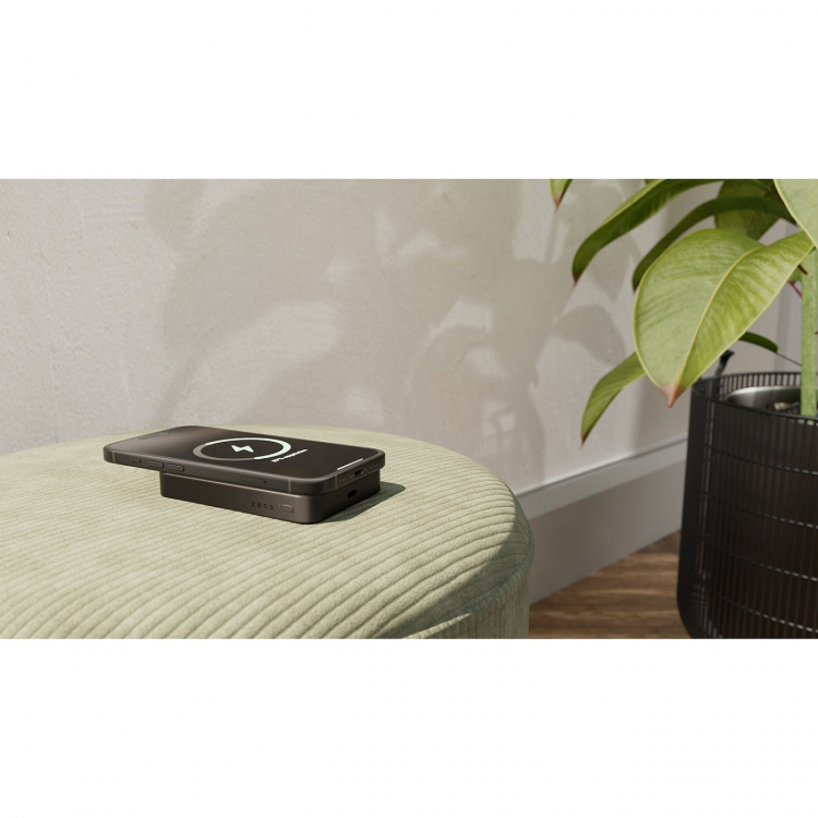 Zens Powerbank Pro 1 Slim 10.000 mAh Svart Zens Powerbank Pro 1 Slim 10.000 mAh Svart