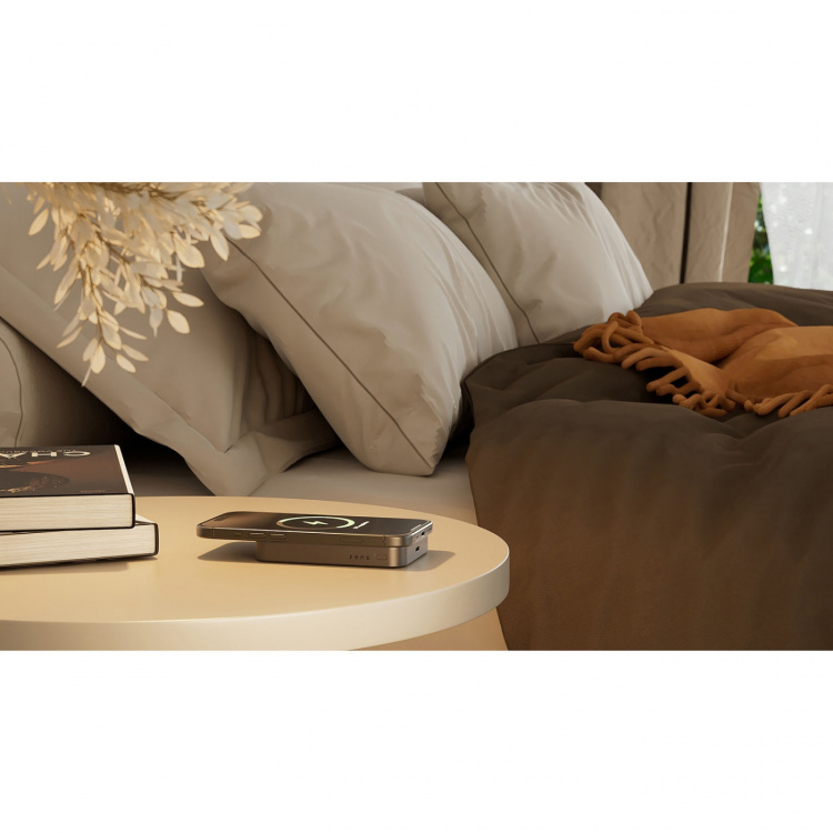 Zens Powerbank Pro 1 Slim 10.000 mAh Svart Zens Powerbank Pro 1 Slim 10.000 mAh Svart