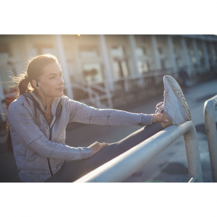 Philips Hörlurar In-Ear Sport IPX2 Kabel Svart Philips Hörlurar In-Ear Sport IPX2 Kabel Svart