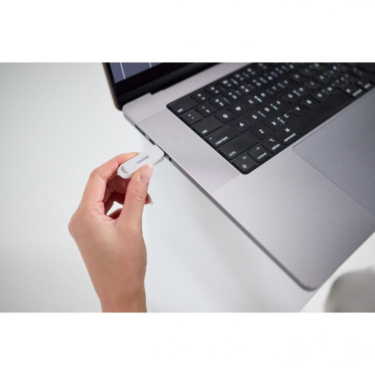 SanDisk USB-minne Phone Drive USB-C 256GB Arktisk Vit SanDisk USB-minne Phone Drive USB-C 256GB Arktisk Vit