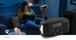 Nedis Noodradio | Tafelmodel | AM / FM | Powerbank-functie | Accu gevoed / Handslinger / USB Gevoed | Zwart Nedis Noodradio | Tafelmodel | AM / FM | Powerbank-functie | Accu gevoed / Handslinger / USB Gevoed | Zwart