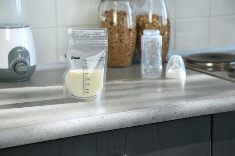 Alecto Moedermelk bewaarzakjes 220 ml, 100 stuks