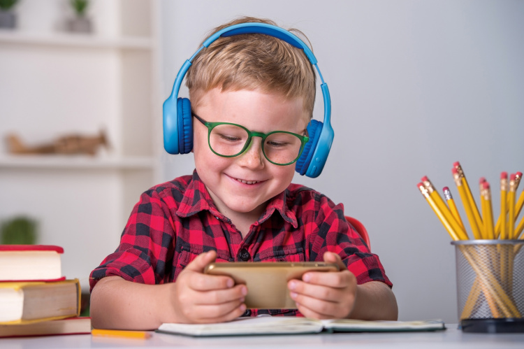 Lenco Opvouwbare Bluetooth®-koptelefoon voor kinderen Blauw Lenco Opvouwbare Bluetooth®-koptelefoon voor kinderen Blauw