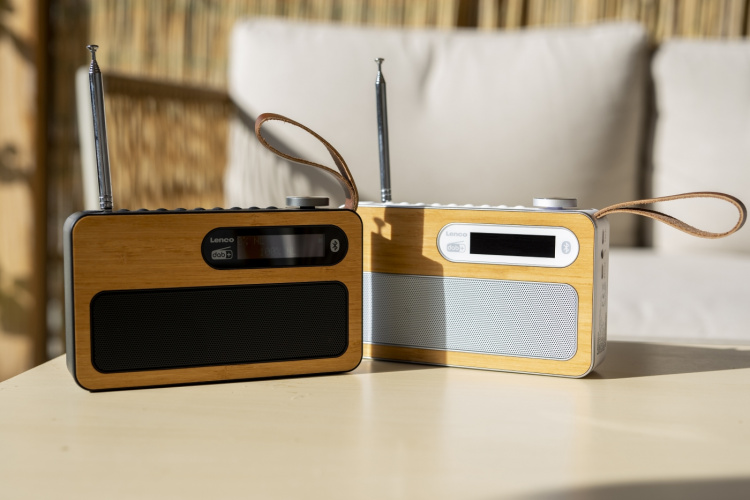 Lenco Draagbare DAB+/ FM-radio met Bluetooth® Bamboo Zwart Lenco Draagbare DAB+/ FM-radio met Bluetooth® Bamboo Zwart