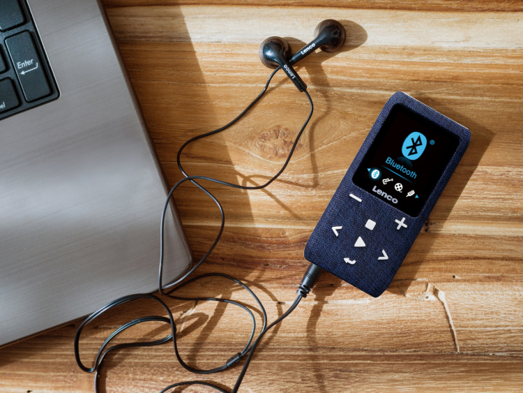 Lenco MP3/MP4-speler met Bluetooth® 8 GB Micro SD-kaart Blauw