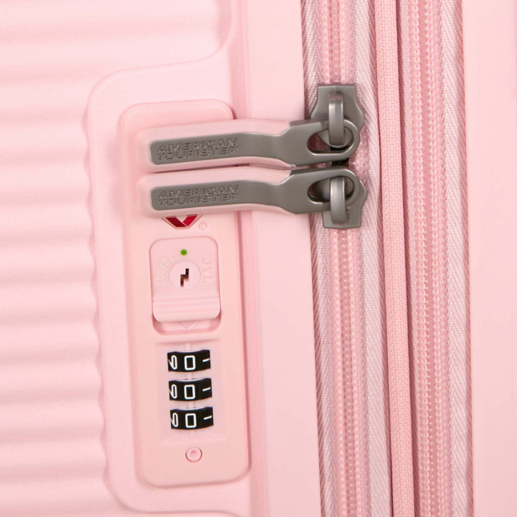 American Tourister Resväska Soundbox 67 Medium Pastel Pink