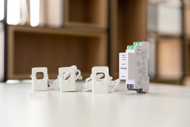 Shelly Pro 3EM DIN-rail energiemeter, driefasig