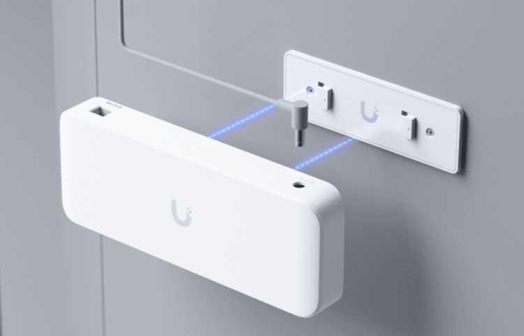 Ubiquiti UniFi USW-Ultra (42W) 8-poorts PoE-switch zonder voeding