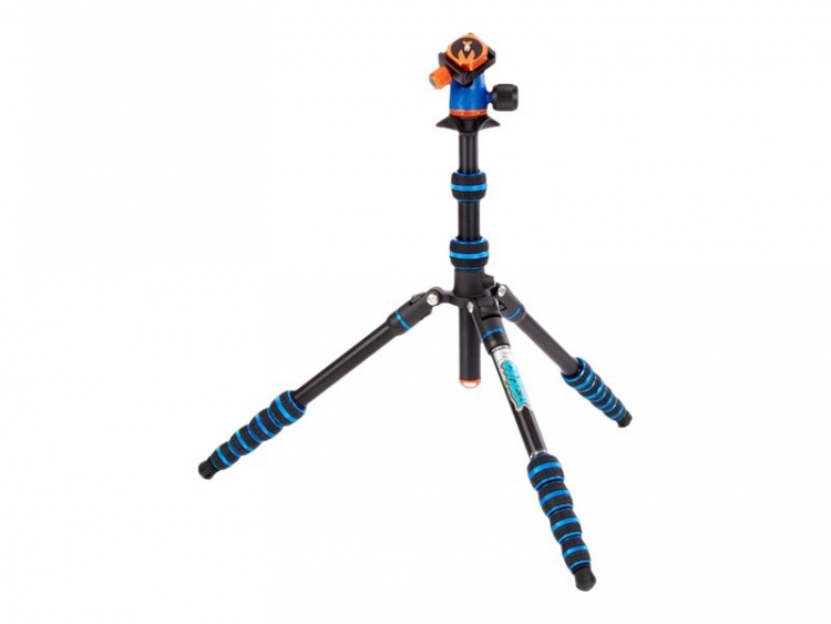 3 Legged Thing Punks Corey 2.0 met Airhed Neo 2.0 Blauw