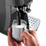 DeLonghi Espressomachine ECAM220.22.GB Magnifica StartDeLonghi