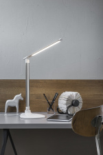 Airam Bordslampa Gina LED dimbar med touch Airam